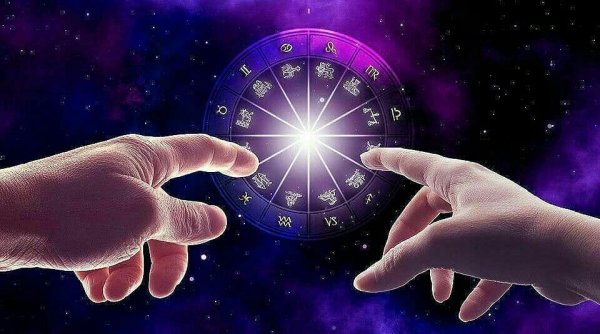 Астрологи назвали дни в мае 2020 года, когда представители знаков зодиака одержат победу в деловой сфере